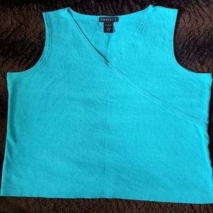 V-neck tank top